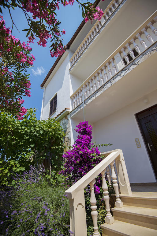 Apartments Petrcane Welcome מראה חיצוני תמונה