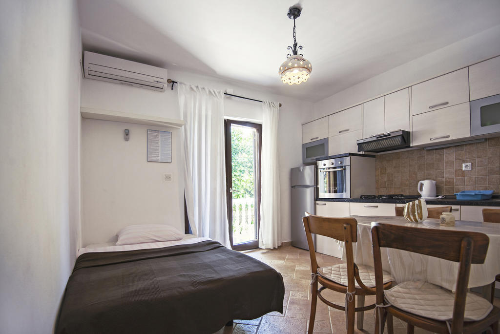 Apartments Petrcane Welcome חדר תמונה